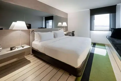 Doubletree by Hilton Lisbon - Fontana Park in Lissabon