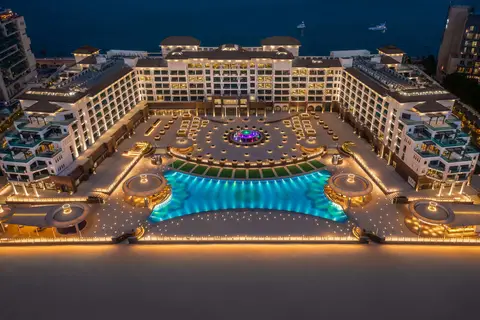 Taj Exotica Resort & Spa The Palm Dubai in Dubai — foto 16