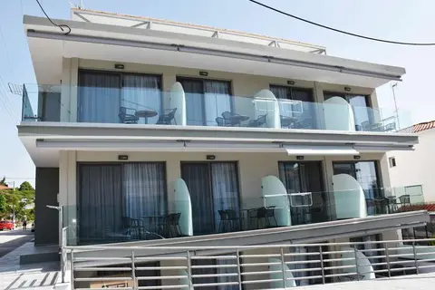 4 You Boutique in Μεταμόρφωση — foto 12
