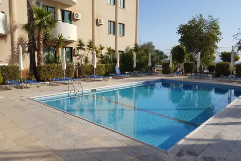 Mandalena Hotel Apartments in Παραλίμνι — foto 21