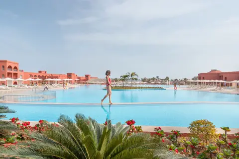Laguna Vista Beach Resort in نبق — foto 22
