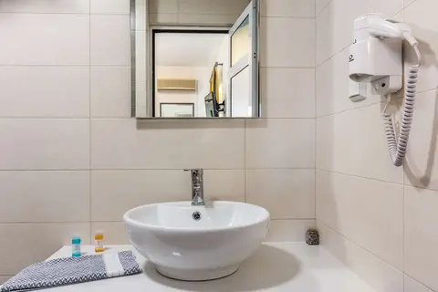 Evdokia Suites in Δημοτική Ενότητα Γουβών — foto 23