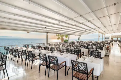 Korumar Hotel De Luxe in Kuşadası — foto 11