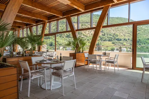 Iberostar Waves Slavija in Budva — foto 8