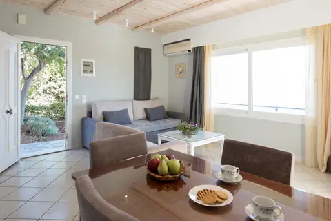 Virginia Seaside Villas in Δημοτική Ενότητα Βαθέος — foto 16