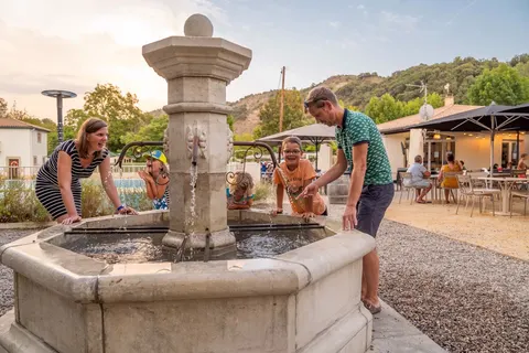 Camping Rcn La Bastide En Ardèche foto 18
