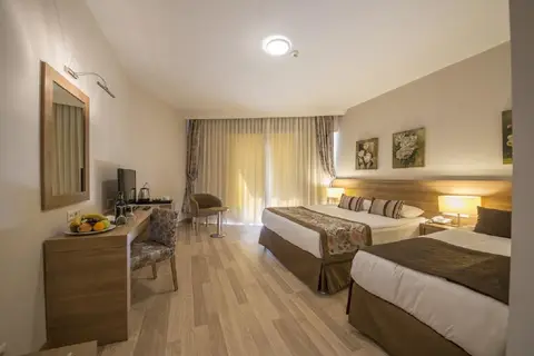 Ramada Resort by Wyndham Lara in Göle — foto 14