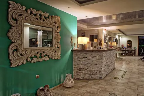 Venus Beach Bungalows Hotel in Δημοτική Ενότητα Στυραίων — foto 6