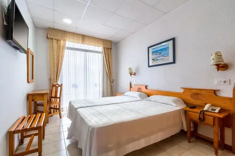 Neptuno Hotel & Spa in Calella — foto 7