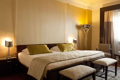 Hotel Britania Art Deco in Almada, foto 13