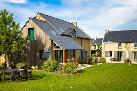 Les Hauts de la Houle in Cancale