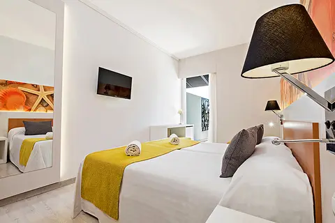 azuLine Hotel Pacific in Sant Antoni de Portmany — foto 8
