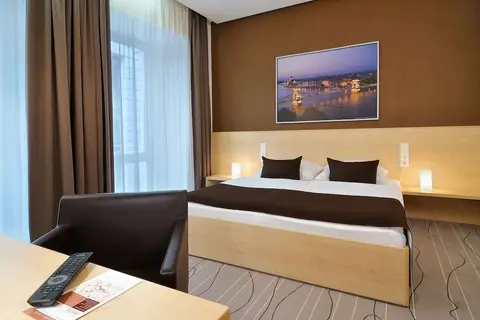 Promenade City Hotel Budapest in Boedapest — foto 9