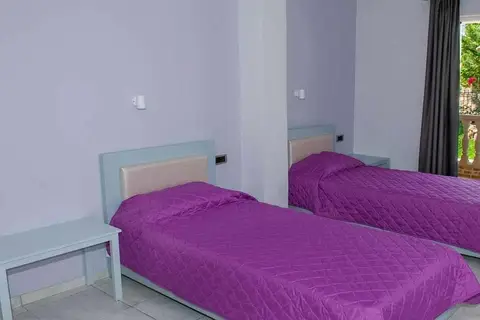 Tom & John Centre in Δημοτική Ενότητα Αρκαδίων — foto 4