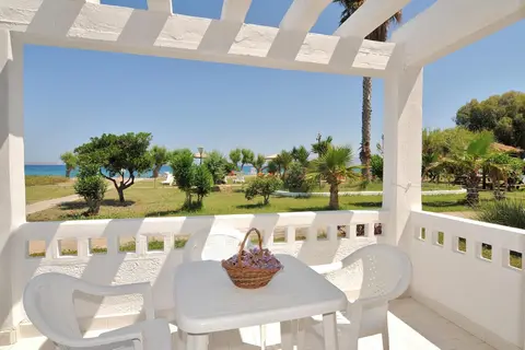 Byron Apartments in Τιγκάκι — foto 8
