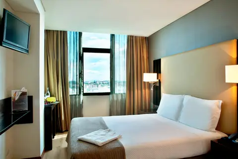 Turim Alameda Hotel in Almada — foto 9