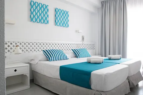 Blue Sea Mediodia in s'Arenal — foto 3