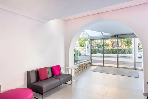 Hotel Vibra San Remo in Sant Josep de sa Talaia — foto 30