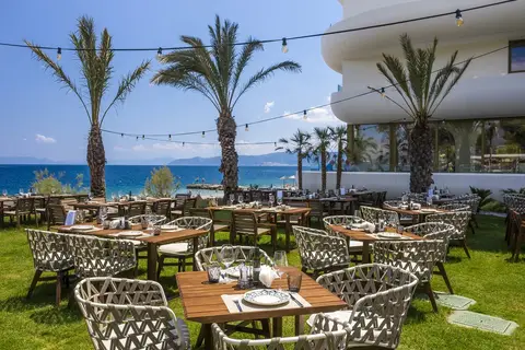 Isla Brown Corinthia Resort & Spa, Curio Collection by Hilton in Agioi Theodoroi — foto 12