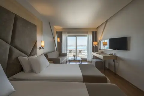Altin Yunus Resort & Thermal Hotel in Çeşme — foto 14