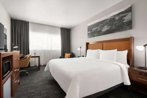 La Quinta Inn & Suites by Wyndham San Luis Obispo Downtown in San Luis Obispo — foto 17