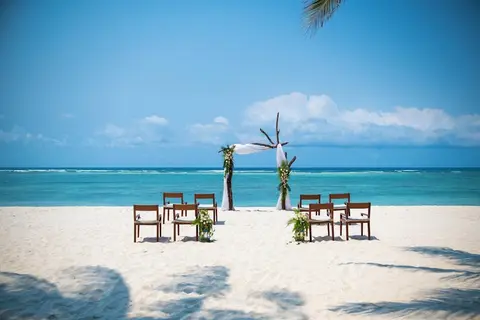 Diamonds Leisure Beach & Golf Resort in Diani Beach — foto 29