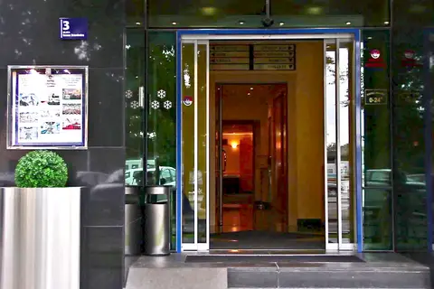 Hotel Central Zagreb in Zagreb — foto 24