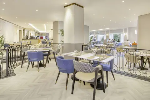 Sheraton Abu Dhabi Hotel & Resort in Abu Dhabi — foto 29
