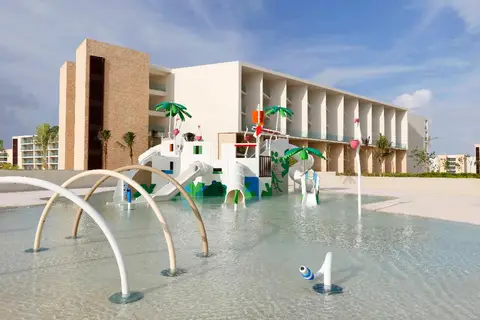 Family Selection at Grand Palladium Select Costa Mujeres Resort & Spa in Costa Mujeres — foto 10