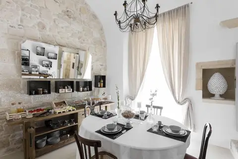 Palazzo Sant'Anna in Lecce — foto 15