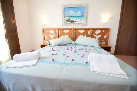 Club Esse Gallura Beach Village in Aglientu — foto 3