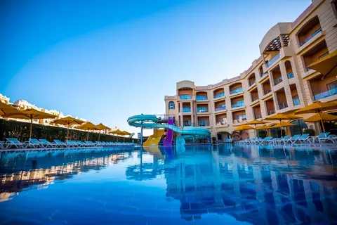 The V Luxury Resort Sahl Hasheesh in Sahl Hasheesh
