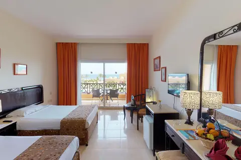 Wadi Lahmy Azur Resort Berenice in محمية وادي الجمال وجبل حماطة — foto 27