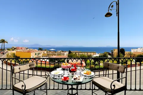 Grand Hotel Parkers in Napels