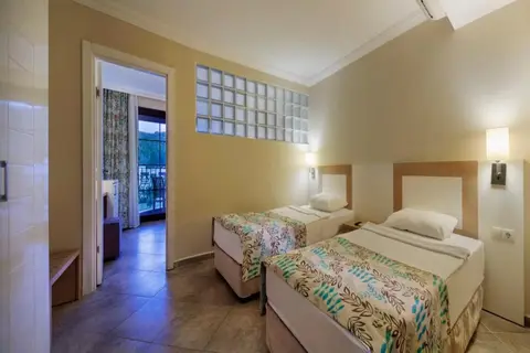 Green Bay Resort & Spa in Güvercinlik — foto 24