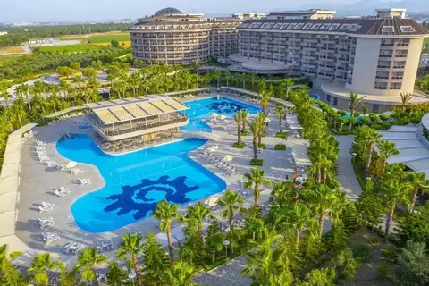 Sunmelia Beach Resort & Spa in Manavgat