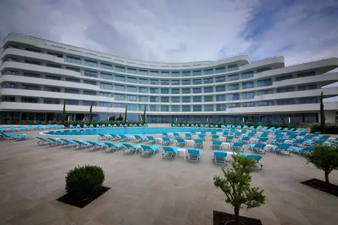 Hotel Astoria in СПА център Ривиера Бийч — foto 25