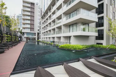 Golden Tulip Pattaya Beach Resort in พัทยา — foto 23