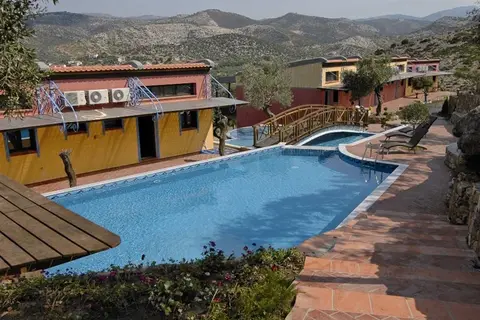Kallisti Aparthotel in Ποτός — foto 6