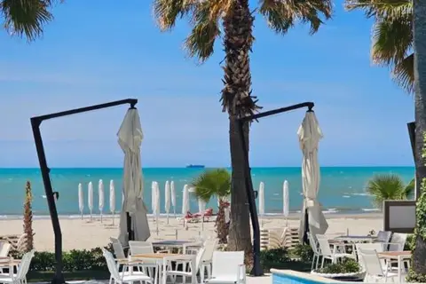 Blue Marine Hotel in Durres — foto 4