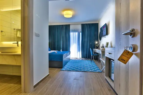Hotel Harmony by Aycon in Petrovac na Moru — foto 3