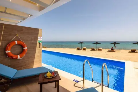 Cavo Orient Beach Hotel in Kypseli, foto 27