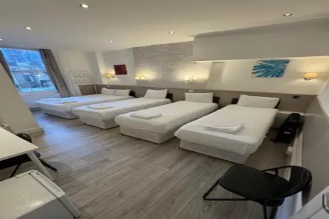 Tony's House in Londen, foto 7