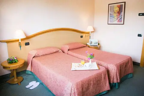 Hotel Perugia Plaza in Perugia — foto 14