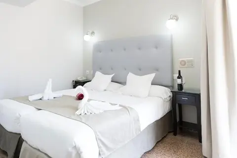 Hotel Toboso Chaparil in Nerja — foto 20