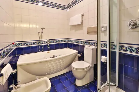 Hotel Mozart in Milaan — foto 28
