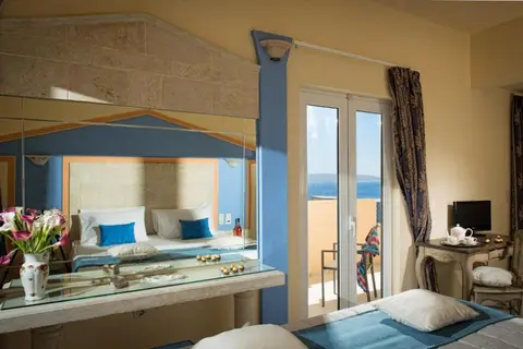 Hotel Astoria in Αγία Γαλήνη — foto 13