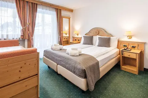 Hotel Gran Chalet Soreghes in Campitello di Fassa — foto 15
