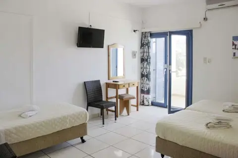 Marcos Beach Hotel in Μυλοπότας — foto 5