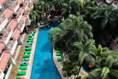 Baumanburi in Patong, foto 11